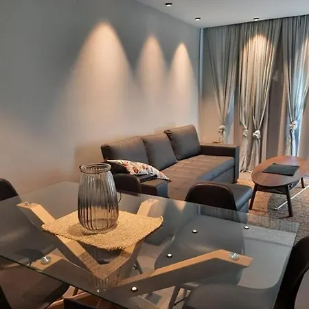 Azahara Bonito Apartamento, Cerca La Playa Διαμέρισμα *